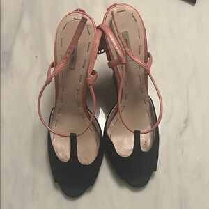 Miu Miu Black and Pink Stylish Heels